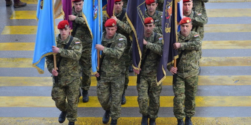 Svečani mimohod postrojbi u povodu proslave 23. obljetnice VRO Maslenica. Foto: Iva Perinčić Svečani mimohod postrojbi u povodu proslave 23. obljetnice VRO Maslenica. Foto: Iva Perinčić