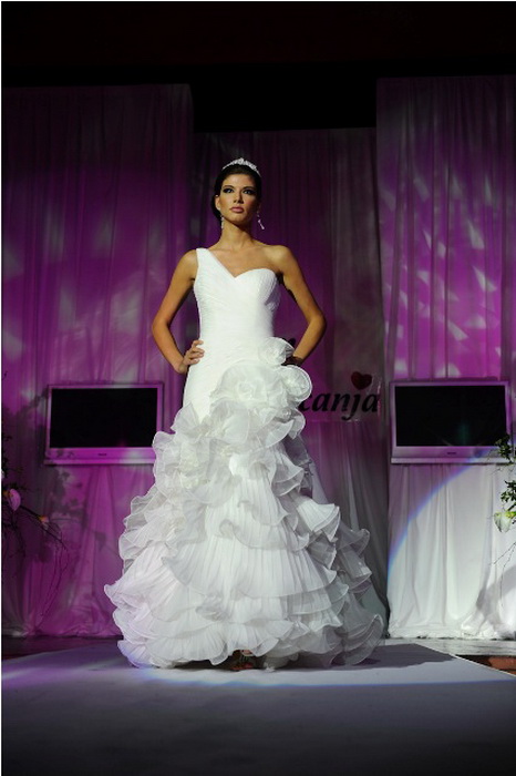 Mostar: 1. Sajam vjencanja Mostar: 1. Sajam vjencanja