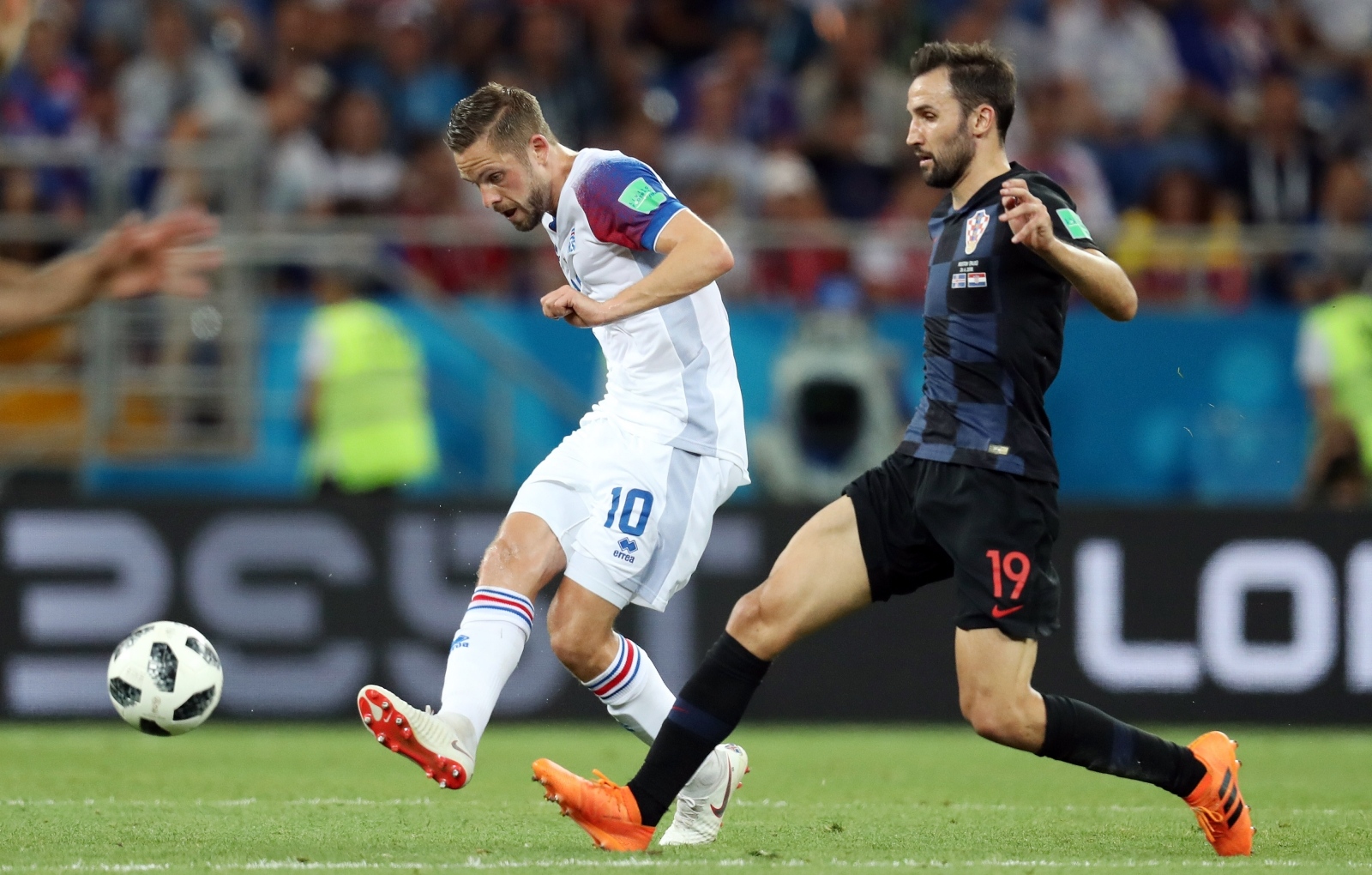 SP, 3. kolo skupine D: Hrvatska – Island 2-1