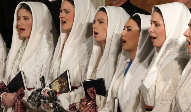 08.04.2014., Sibenik – U prepunoj sibenskoj prvostolnici, katedrali svetog Jakova, manifestaciju Dani krscanske kulture uvelicao je ansambl Lado koncertom tradicionalnih hrvatskih korizmenih napjeva naziva “Pasijom kroz hrvatske krajeve”. Photo: Dusko Jar