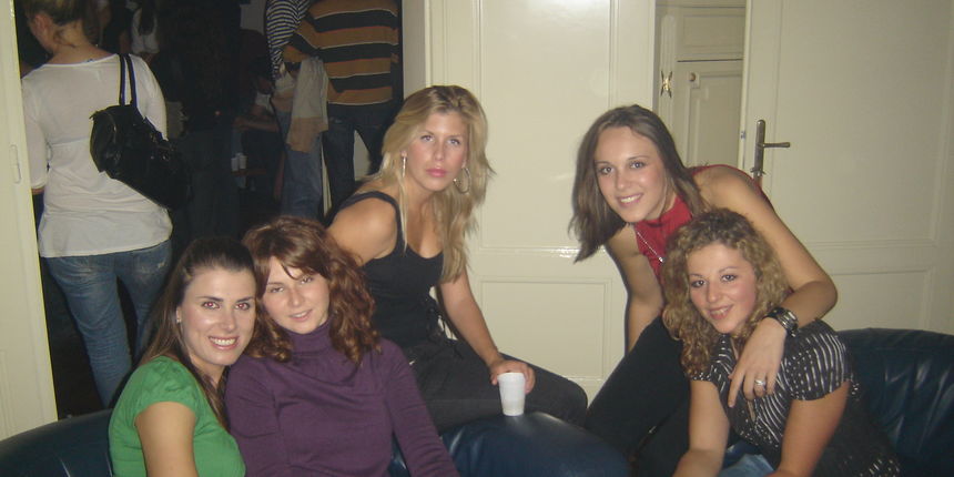 Image 1189057 (auto)