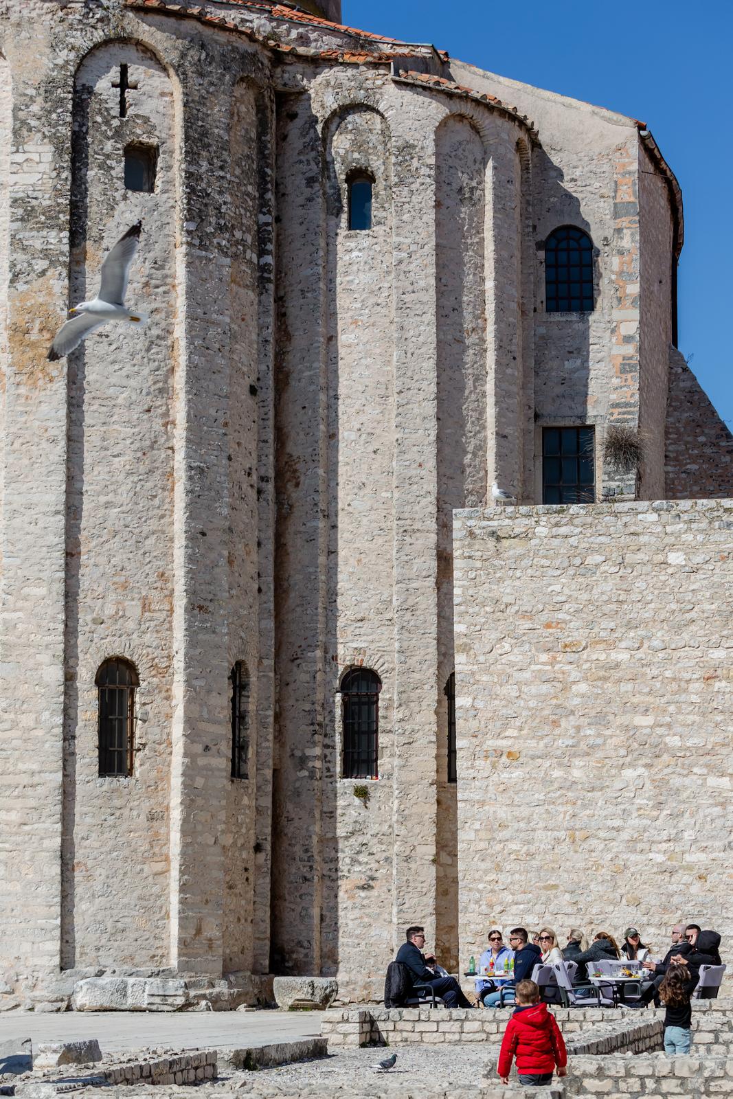 Sunčana nedjelja na zadarskim ulicama