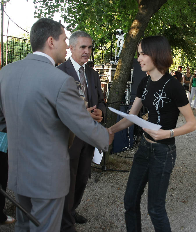 Image 1141241 (auto)