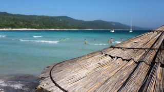Ljetni dana na dugootočkoj plaži Sakarun, biseru Mediterana s prekrasnim tirkiznim morem, Foto: Filip Brala/PIXSELL Ljetni dana na dugootočkoj plaži Sakarun, biseru Mediterana s prekrasnim tirkiznim morem, Foto: Filip Brala/PIXSELL