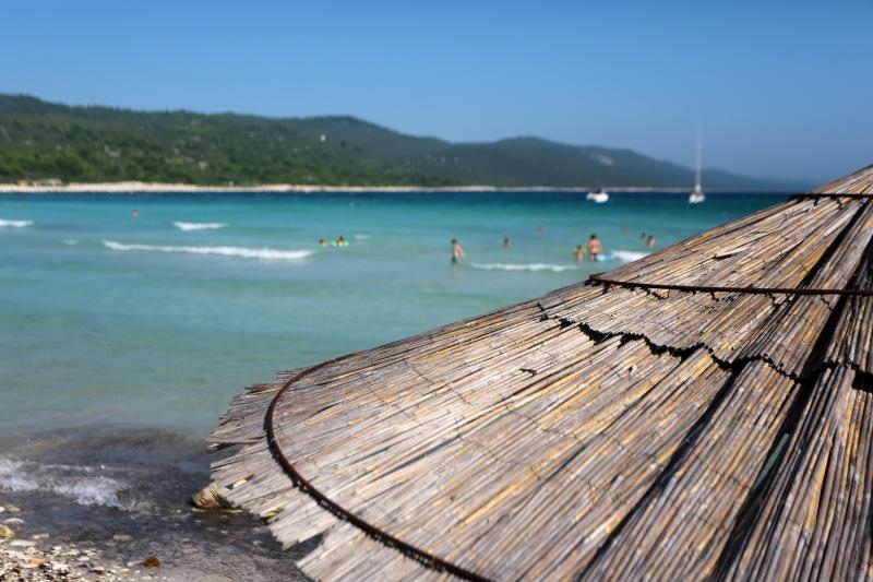 Ljetni dana na dugootočkoj plaži Sakarun, biseru Mediterana s prekrasnim tirkiznim morem, Foto: Filip Brala/PIXSELL Ljetni dana na dugootočkoj plaži Sakarun, biseru Mediterana s prekrasnim tirkiznim morem, Foto: Filip Brala/PIXSELL
