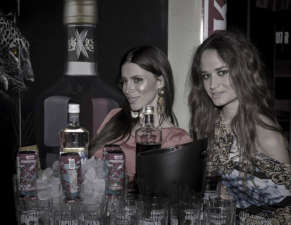 Yachting Bar: Maraska Party, Foto: Frane Pavić & Tome Grbeša Yachting Bar: Maraska Party, Foto: Frane Pavić & Tome Grbeša