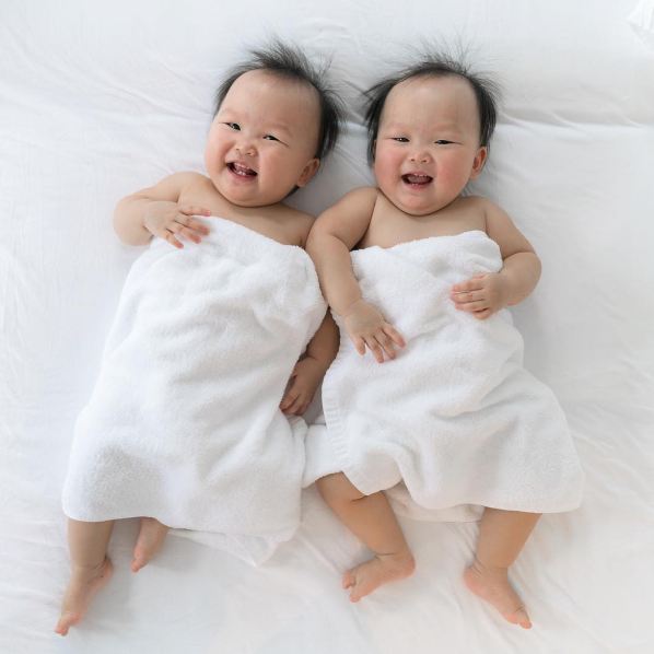 Preslatke blizanke možete pratiti na njihovom Instagramu leialauren Preslatke blizanke možete pratiti na njihovom Instagramu leialauren