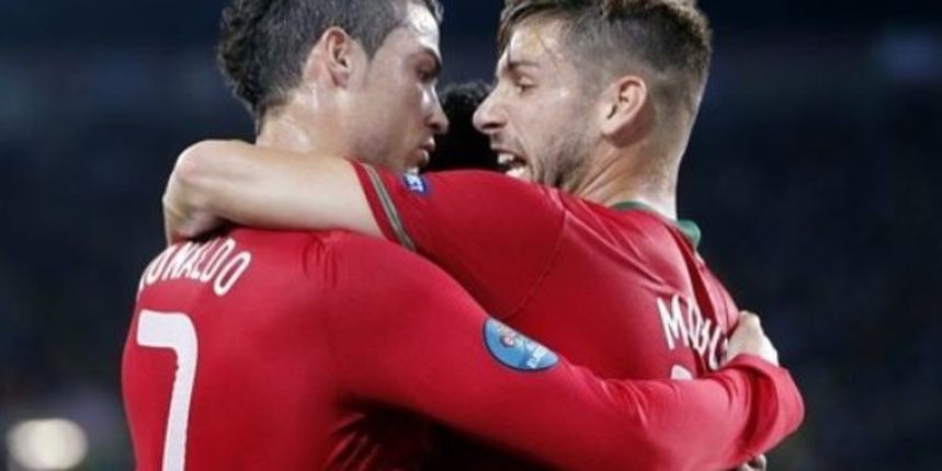 Cristiano Ronaldo i Miguel Veloso, foto: AP Photo Cristiano Ronaldo i Miguel Veloso, foto: AP Photo