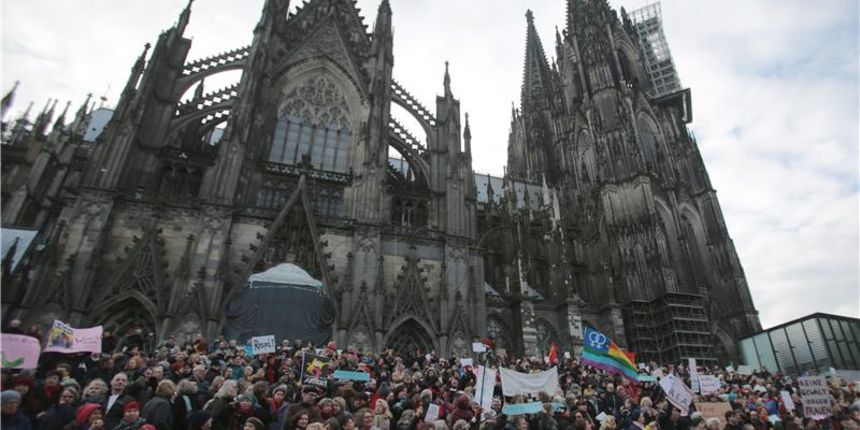 Prosvjed žena u Koelnu, Foto: Hina Prosvjed žena u Koelnu, Foto: Hina