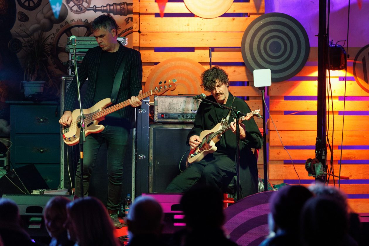 Jonathan @ Božićni gramofon Jonathan @ Božićni gramofon