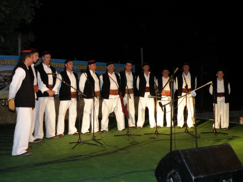 Lišane Ostrovičke: 1. Večer ojkanja “Od Sinja do Nina i Brinja”, Foto: Marko Mane Ledenko