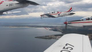 Krila Oluje i Red Arrows preletjeli iznad Zadarskog kanala