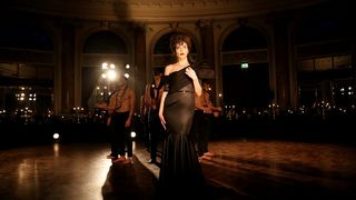 Modni spektakl Hippy Gardena