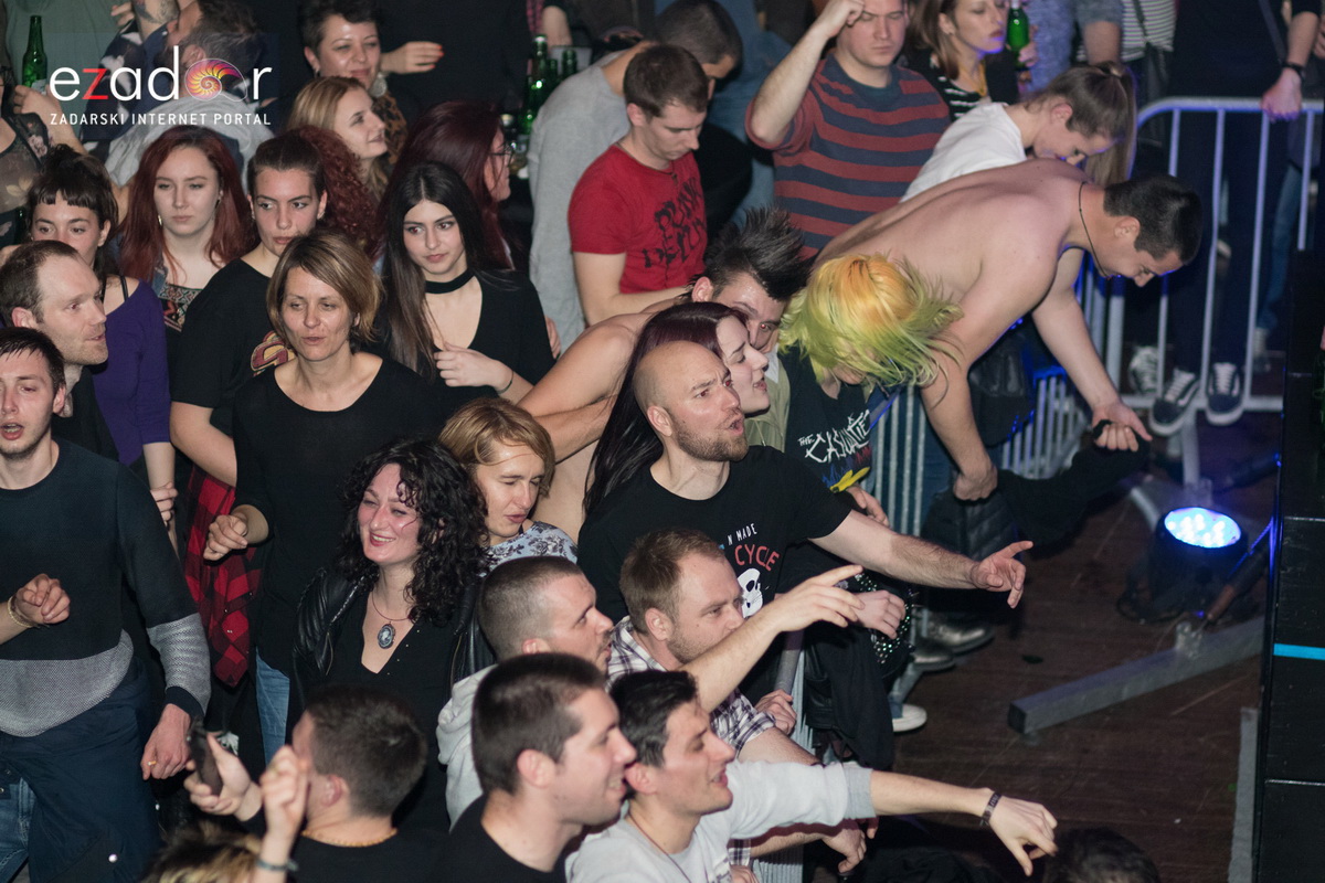 Hladno pivo @ Arsenal Zadar Hladno pivo @ Arsenal Zadar