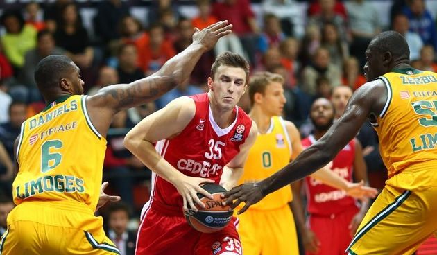 22.10.2015., Zagreb – 2. kolo TURKISH AIRLINES EUROLEAGUE: KK CEDEVITA – Limoges CSP. Marko Arapovic. Photo: Slavko Midzor/PIXSELL