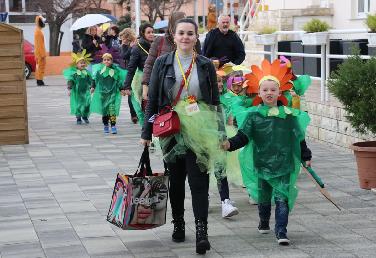 Virske “Male maškare”: najveselija karnevalska povorka Virske “Male maškare”: najveselija karnevalska povorka