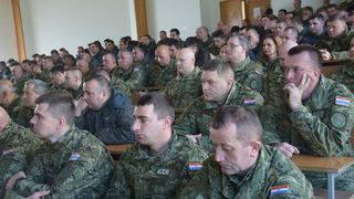 Tribina sjećanja na poginulog pilota HRZ i PZO