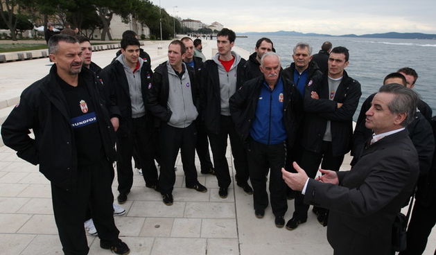 Srbijanski rukometasi u setnji Zadrom, Foto: Vladimir Ivanov / CROPIX