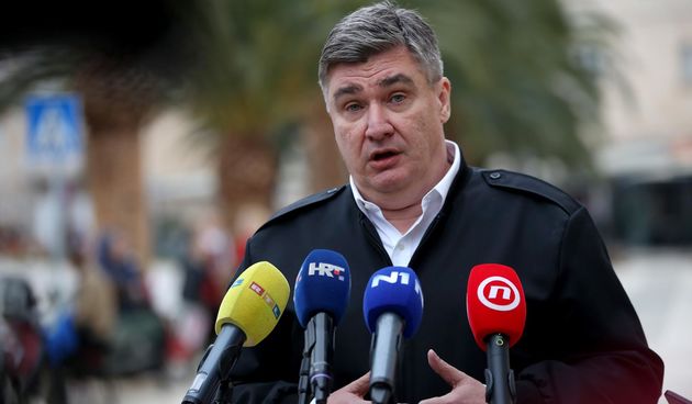 Zoran Milanovic obratio se medijima u Veloj Luci