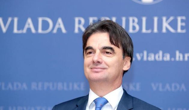 Zagreb – Komentirajuci gospodarske pokazatelje Branko Grcic je izjavio da je rast BDP-a iskljuciva zasluga dosadasnje Vlade i da joj to daje prednost u pregovorima o formiranju nove. Photo: Patrik Macek/PIXSELL