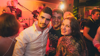 Ana Nikolić @ Hitch bar, 2.5.2015. (Foto: Ivan Toman)