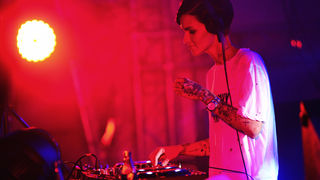 Aquarius: Gostovanje američke zvijezde Ruby Rose