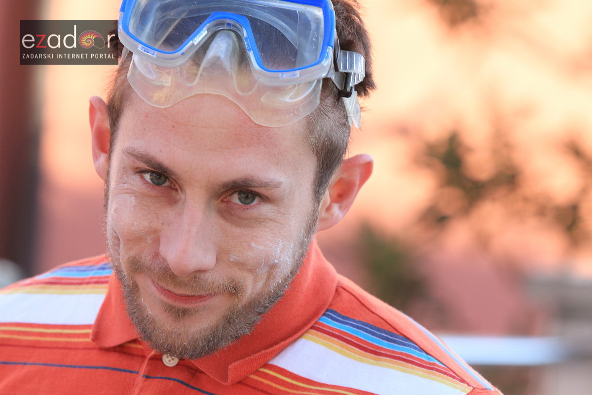 Maškarana povorka Velike Bake u Murteru