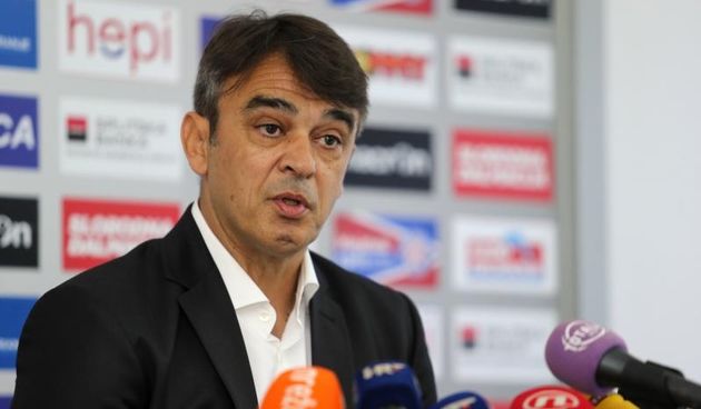 Na Poljudu predstavljen novi trener Hajduka Damir Burić. Photo: Ivo Cagalj/PIXSELL