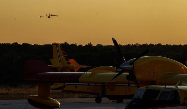 Projekcija animiranog filma AVioni 2 – Nebeski avtrogasci u vojarni u Zemuniku, foto: HRZ i PZO