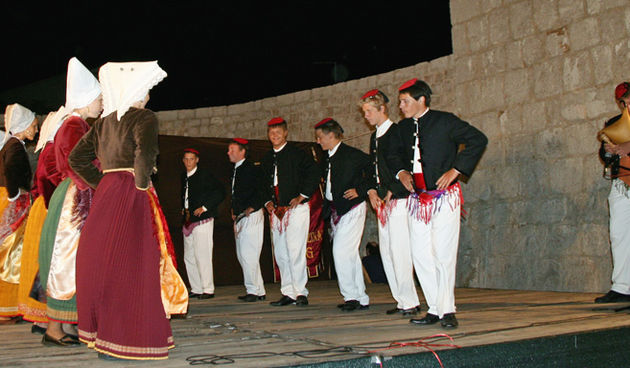 Paška ‘Robinja’ i Tanac, kolovoza 2009.