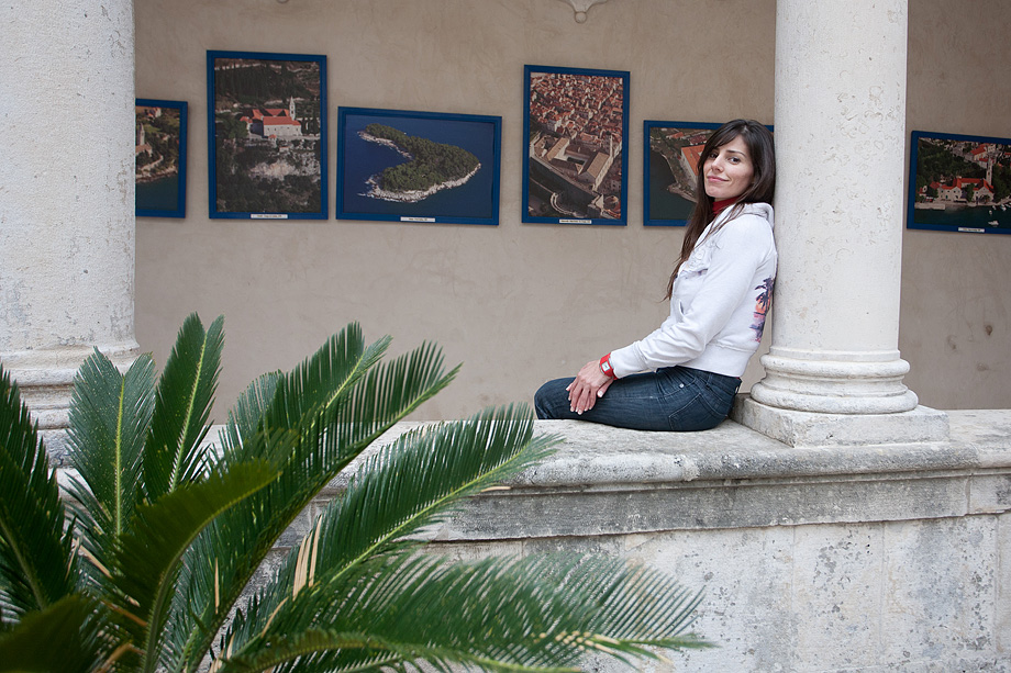 Top model Lorena Dias Terezinho i njena sestra Mara Dias, pronašle davno izgubljenu obitelj u Bibinjama, foto: Leo Banić Top model Lorena Dias Terezinho i njena sestra Mara Dias, pronašle davno izgubljenu obitelj u Bibinjama, foto: Leo Banić