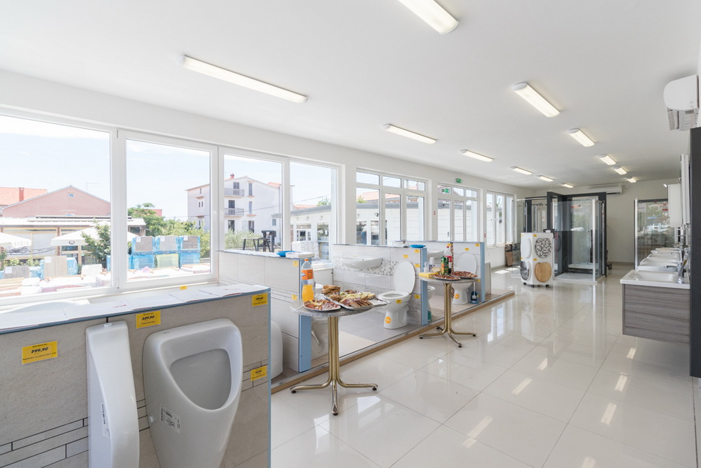 Vrhunska ponuda sanitarija i keramičkih pločica po nevjerojatnim cijenama u novootvorenoj trgovini “Latrina”