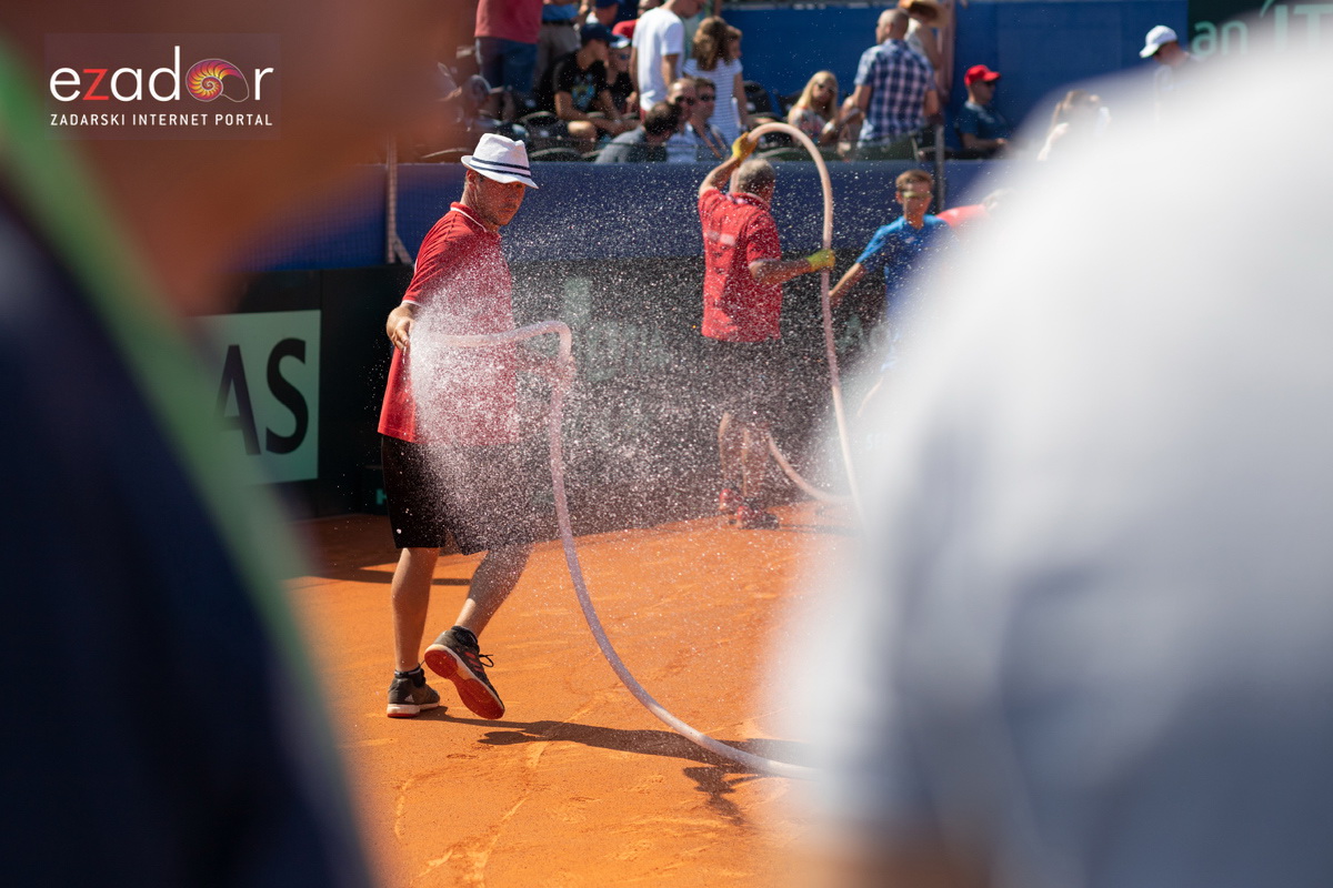 Davis Cup: Vruća navijačka atmosfera u meču Ćilića i Querreya