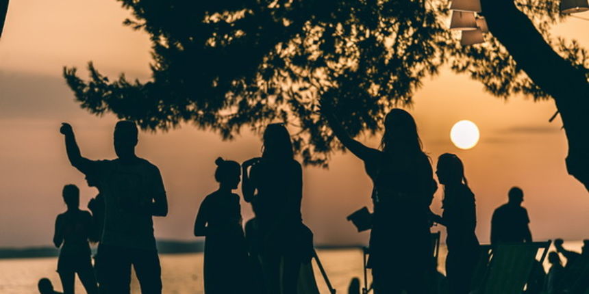Prvi dan Hyte Festivala na plaži Kolovare i u klubu Zara Beach