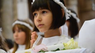 Sakrament Prve pričesti u katedrali sv. Stošije, foto- Iva Perinčić