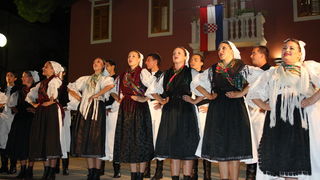 Biograd na Moru: Zavrsna priredba Ljetne skole folklora