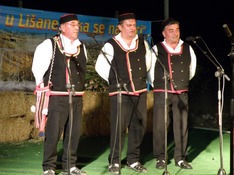 Lišane Ostrovičke: 1. Večer ojkanja “Od Sinja do Nina i Brinja”, Foto: Marko Mane Ledenko