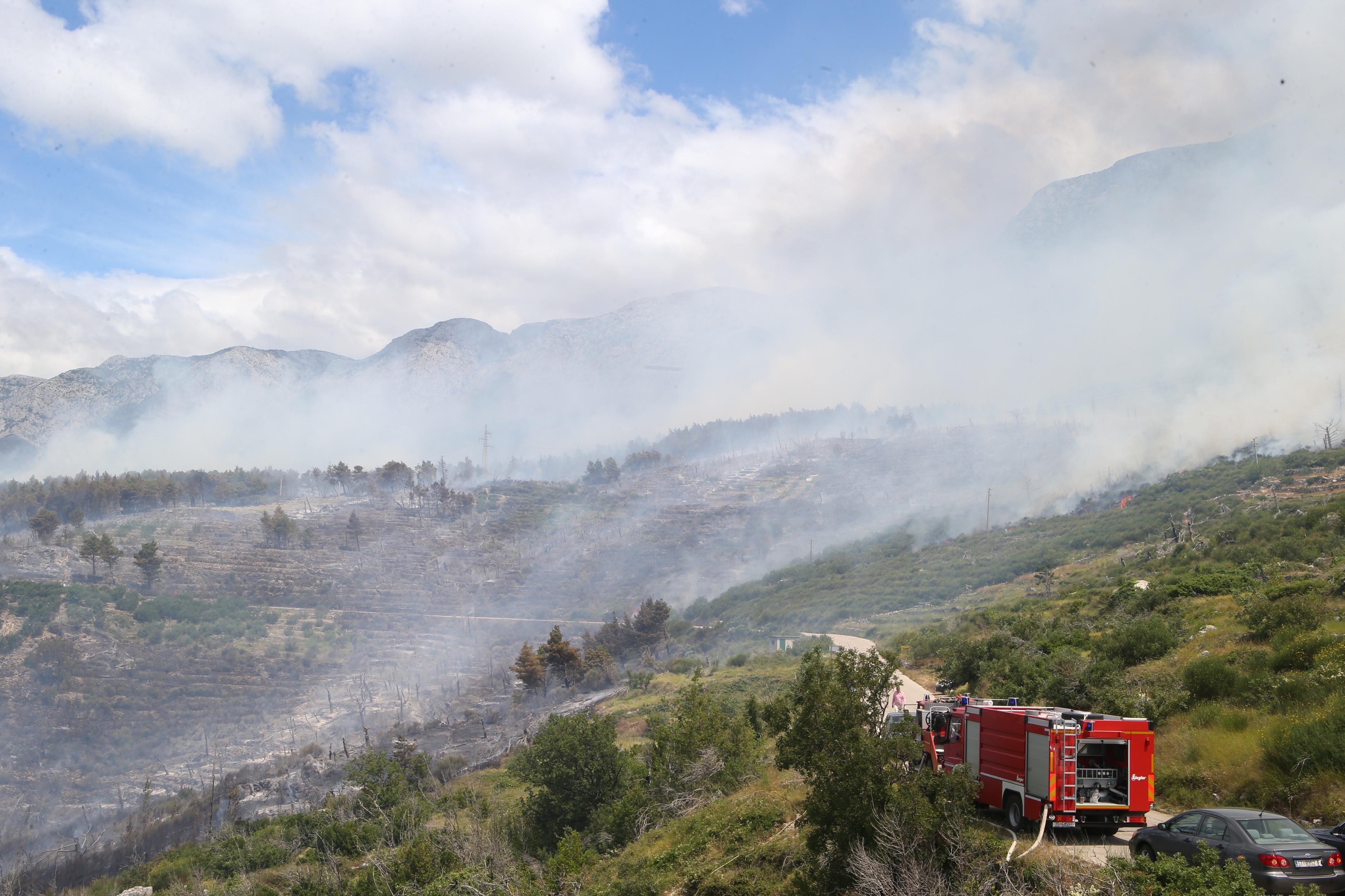 Požar na padinama Biokova Požar na padinama Biokova