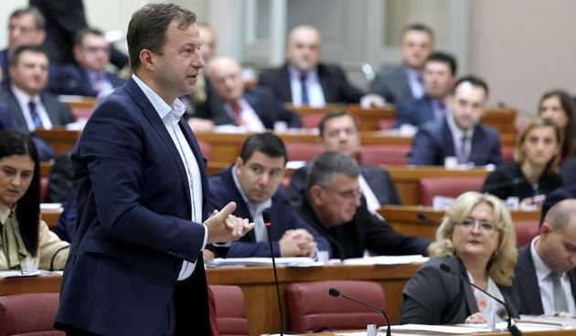 Glasovanjem o Prijedlogu zakona o dopunama Zakona o lokalnim izborima nastavljena je prva sjednica Sabora RH . Tomislav Panenic Photo: Patrik Macek/PIXSELL