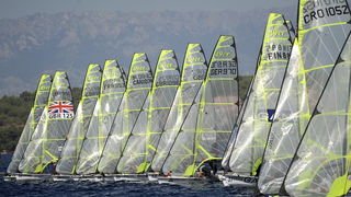 Zadar, 010909.
Europsko prvenstvo u jedrenju za klasu 49er 2009.
Danas se vozi drugi dan regata na Europskom prvenstvu u klasi 49er koje se odrzava od 29og kolovoza do 5og rujna u organizaciji JK Uskok. Iako bez jakog vjetra jedrlicari ce uspijeti odvozi Zadar, 010909.
Europsko prvenstvo u jedrenju za klasu 49er 2009.
Danas se vozi drugi dan regata na Europskom prvenstvu u klasi 49er koje se odrzava od 29og kolovoza do 5og rujna u organizaciji JK Uskok. Iako bez jakog vjetra jedrlicari ce uspijeti odvozi