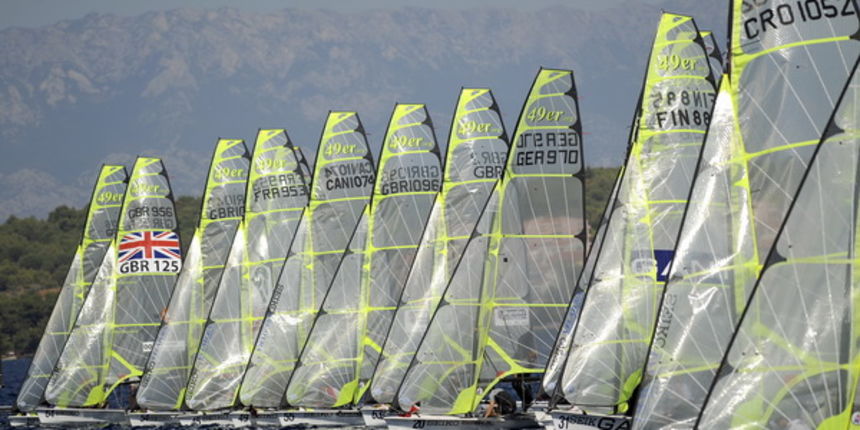 Zadar, 010909.
Europsko prvenstvo u jedrenju za klasu 49er 2009.
Danas se vozi drugi dan regata na Europskom prvenstvu u klasi 49er koje se odrzava od 29og kolovoza do 5og rujna u organizaciji JK Uskok. Iako bez jakog vjetra jedrlicari ce uspijeti odvozi Zadar, 010909.
Europsko prvenstvo u jedrenju za klasu 49er 2009.
Danas se vozi drugi dan regata na Europskom prvenstvu u klasi 49er koje se odrzava od 29og kolovoza do 5og rujna u organizaciji JK Uskok. Iako bez jakog vjetra jedrlicari ce uspijeti odvozi