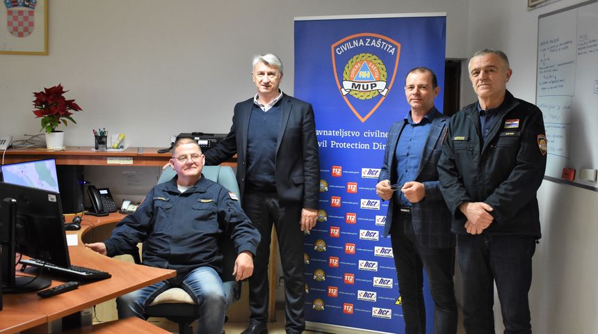 Župan u novogodišnjem obilasku dežurnih službi Župan u novogodišnjem obilasku dežurnih službi