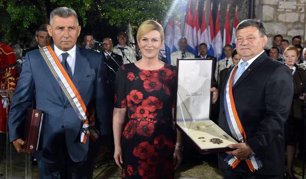 Predsjednica odlikovala generale Antu Gotovinu i Mladena Markača