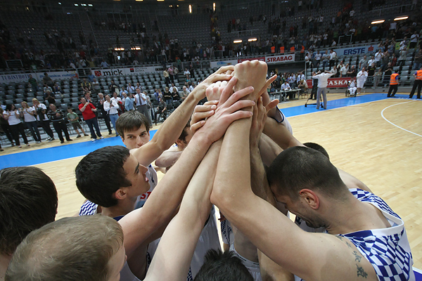 KK Zadar-KK Cibona (foto:Saša Čuka) KK Zadar-KK Cibona (foto:Saša Čuka)
