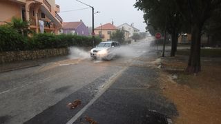 Kišna kataklizma u Zadru: poplavljen cijeli grad