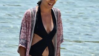 Posljednji dan Love International Festivala u Tisnom privukao je veliki broj mladih iz cijele Europe, a najviče iz Velike Britanije. Photo: Hrvoje Jelavić/PIXSELL Posljednji dan Love International Festivala u Tisnom privukao je veliki broj mladih iz cijele Europe, a najviče iz Velike Britanije. Photo: Hrvoje Jelavić/PIXSELL