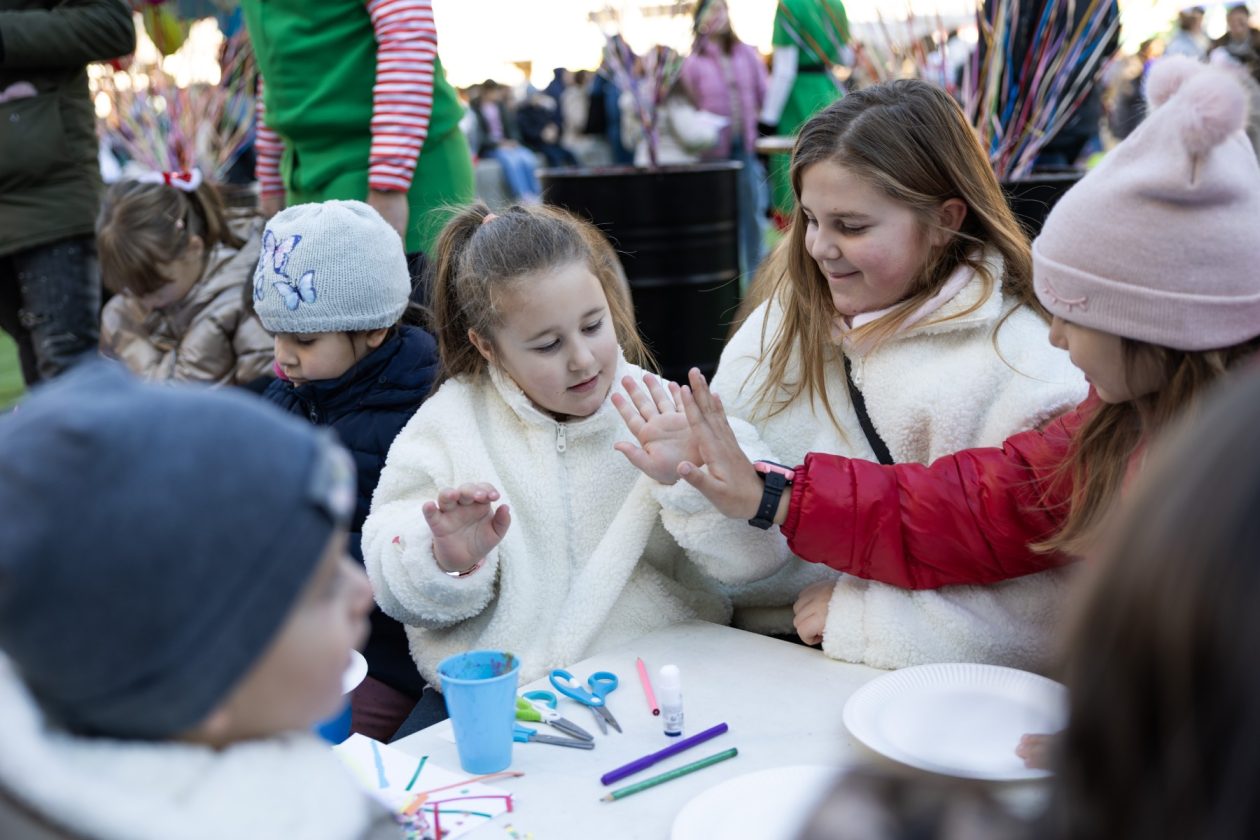 Dječji doček Nove godine na Božićnom gramofonu