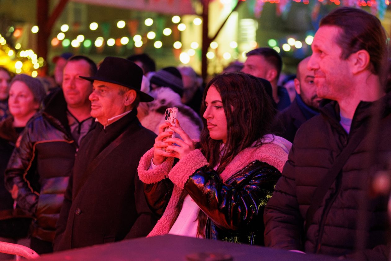 Gustafi @ Božićni gramofon