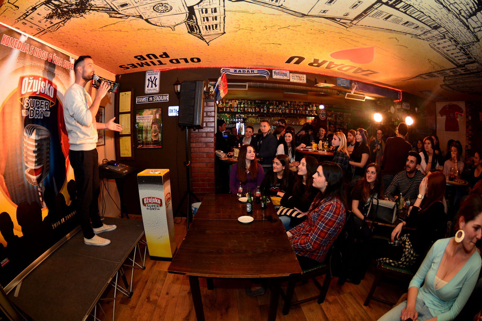 Ivan Šarić @ Old times pub, foto: Iva Perincic Ivan Šarić @ Old times pub, foto: Iva Perincic