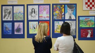 U koncertnoj dvorani Glazbene škole otvorena izložba “Likovnionica” U koncertnoj dvorani Glazbene škole otvorena izložba “Likovnionica”